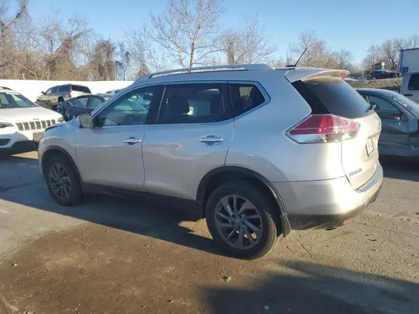 5N1AT2MV4GC732360 2016 NISSAN ROGUE - Image 2