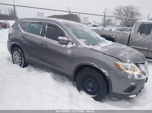 5N1AT2MV4GC748123 2016 NISSAN ROGUE - Image 1