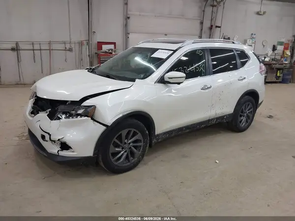 5N1AT2MV4GC767481 2016 NISSAN ROGUE - Image 2