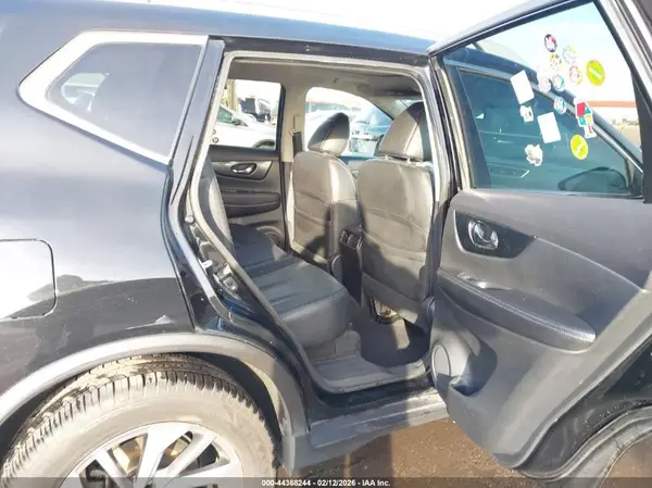 5N1AT2MV4GC767772 2016 NISSAN ROGUE - Image 8