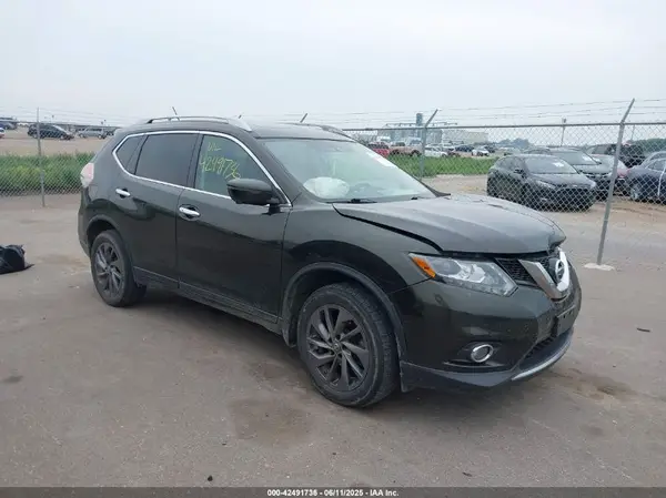 5N1AT2MV4GC769490 2016 NISSAN ROGUE - Image 1