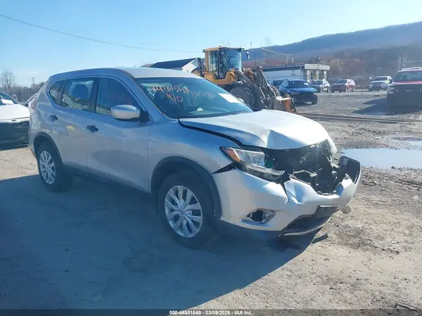 5N1AT2MV4GC781963 2016 NISSAN ROGUE - Image 1