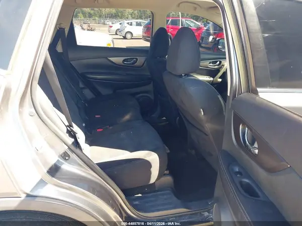 5N1AT2MV4GC783101 2016 NISSAN ROGUE - Image 8