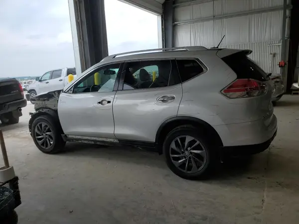 5N1AT2MV4GC789402 2016 NISSAN ROGUE - Image 2
