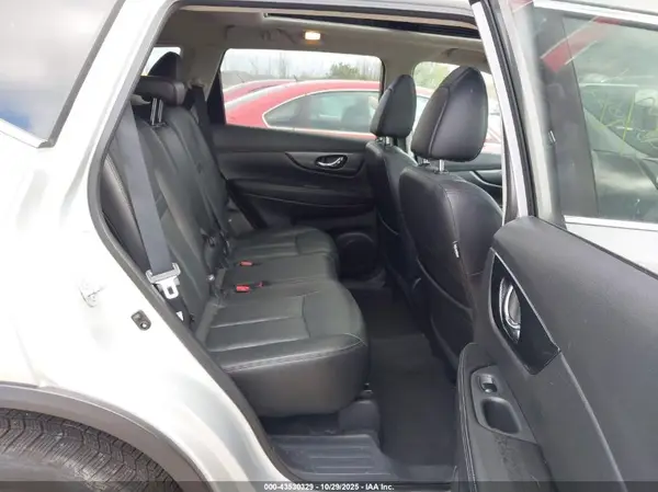 5N1AT2MV4GC802553 2016 NISSAN ROGUE - Image 8