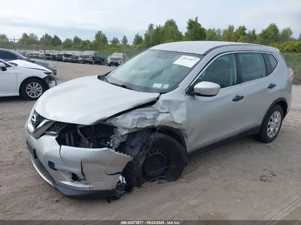 5N1AT2MV4GC808689 2016 NISSAN ROGUE - Image 2