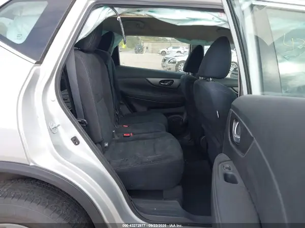 5N1AT2MV4GC808689 2016 NISSAN ROGUE - Image 8