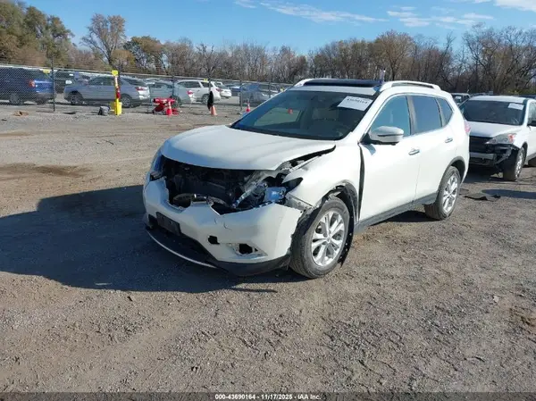 5N1AT2MV4GC813018 2016 NISSAN ROGUE - Image 2