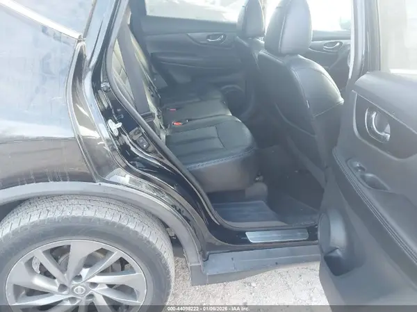 5N1AT2MV4GC822446 2016 NISSAN ROGUE - Image 8