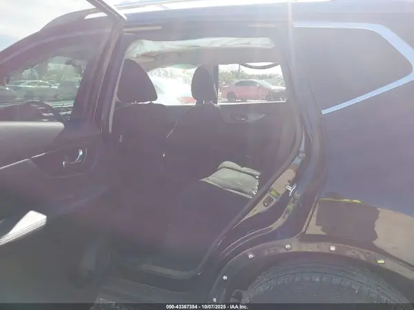 5N1AT2MV4GC840395 2016 NISSAN ROGUE - Image 8