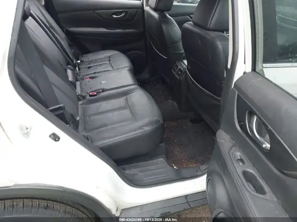 5N1AT2MV4GC853180 2016 NISSAN ROGUE - Image 8