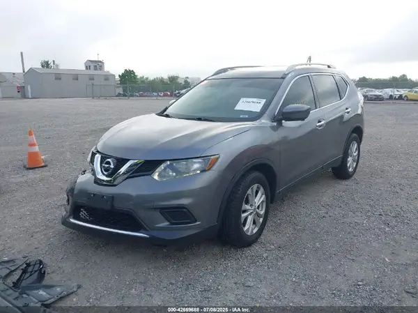 5N1AT2MV4GC860887 2016 NISSAN ROGUE - Image 2