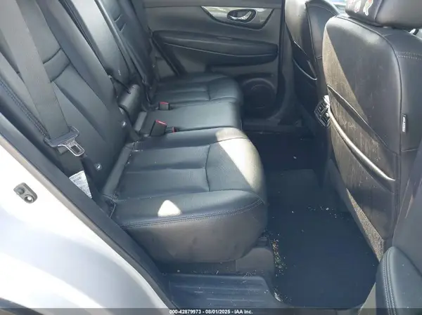 5N1AT2MV4GC870061 2016 NISSAN ROGUE - Image 8