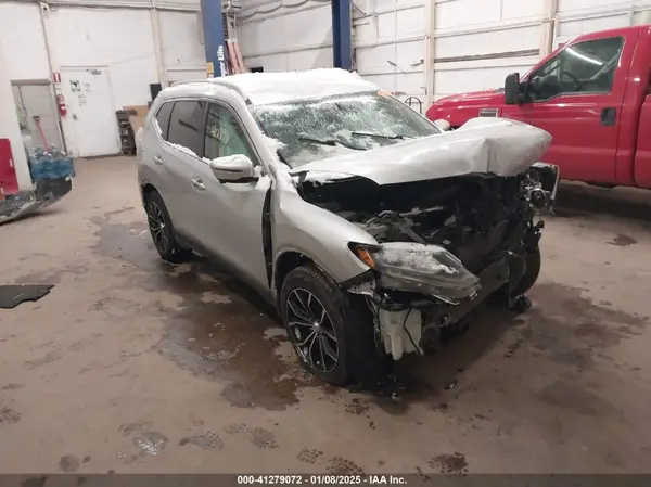 5N1AT2MV4GC872912 2016 NISSAN ROGUE - Image 1