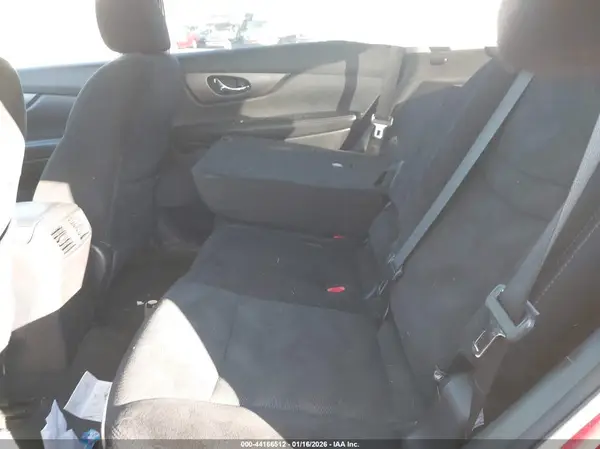 5N1AT2MV4GC877981 2016 NISSAN ROGUE - Image 8