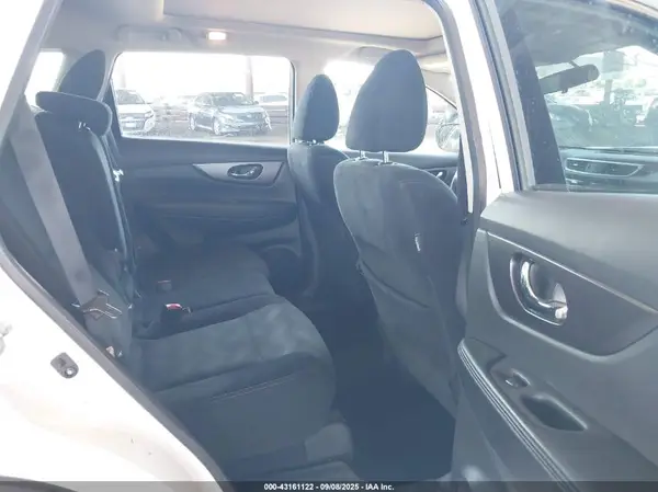 5N1AT2MV4GC886728 2016 NISSAN ROGUE - Image 8