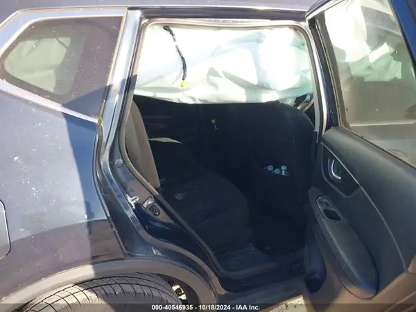 5N1AT2MV4GC890553 2016 NISSAN ROGUE - Image 8