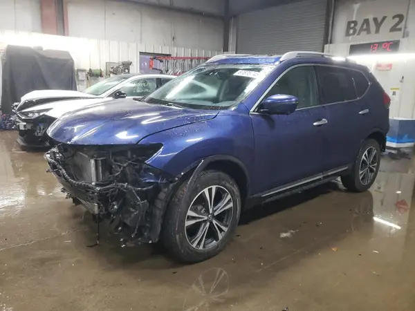 5N1AT2MV4HC731887 2017 NISSAN ROGUE - Image 1