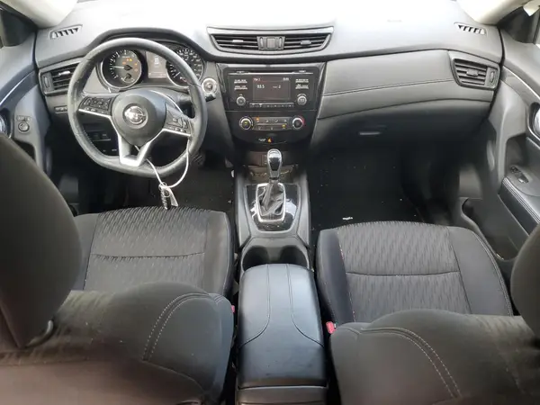 5N1AT2MV4HC735521 2017 NISSAN ROGUE - Image 8