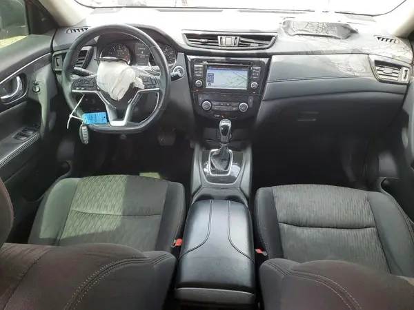 5N1AT2MV4HC736054 2017 NISSAN ROGUE - Image 8