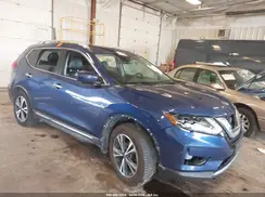 5N1AT2MV4HC745496 2017 NISSAN ROGUE