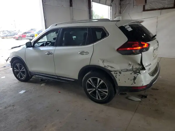 5N1AT2MV4HC746289 2017 NISSAN ROGUE - Image 2