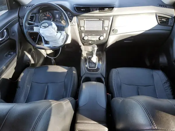 5N1AT2MV4HC749080 2017 NISSAN ROGUE - Image 8