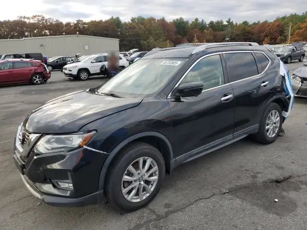 5N1AT2MV4HC751718 2017 NISSAN ROGUE - Image 1
