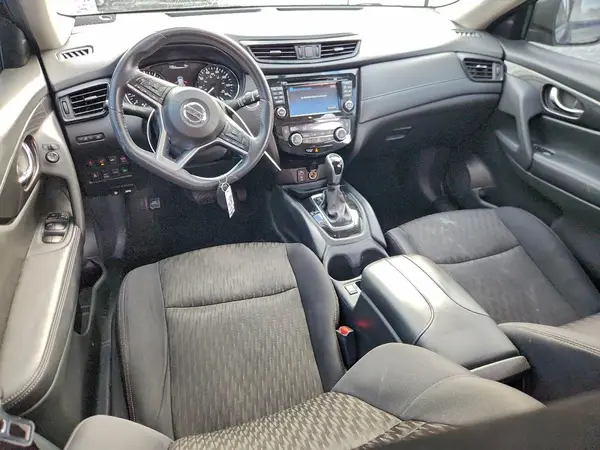 5N1AT2MV4HC754117 2017 NISSAN ROGUE - Image 8