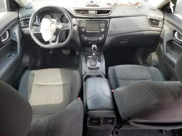 5N1AT2MV4HC762136 2017 NISSAN ROGUE - Image 8