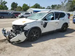 5N1AT2MV4HC762332 2017 NISSAN ROGUE