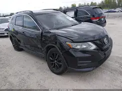 5N1AT2MV4HC763383 2017 NISSAN ROGUE