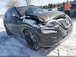 5N1AT2MV4HC765988 2017 NISSAN ROGUE