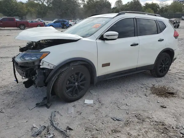 5N1AT2MV4HC766364 2017 NISSAN ROGUE - Image 1