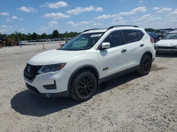 5N1AT2MV4HC767398 2017 NISSAN ROGUE - Image 1