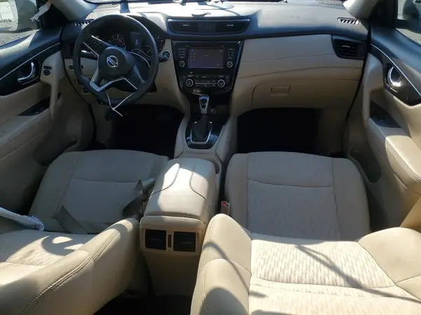 5N1AT2MV4HC769779 2017 NISSAN ROGUE - Image 8