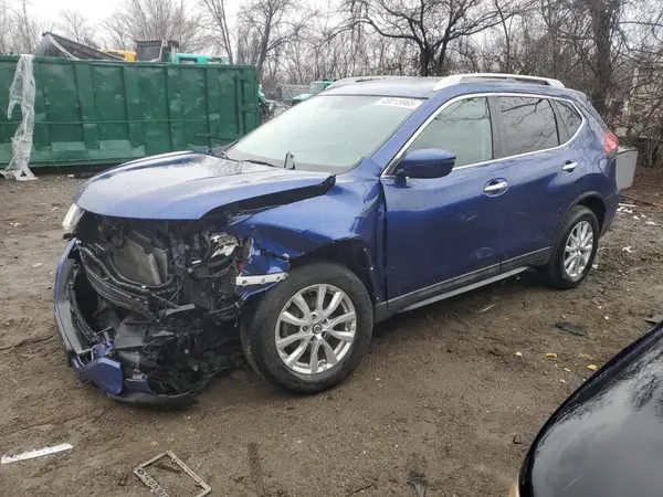 5N1AT2MV4HC770866 2017 NISSAN ROGUE - Image 1