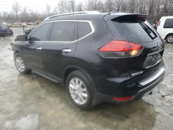 5N1AT2MV4HC785285 2017 NISSAN ROGUE - Image 2