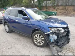 5N1AT2MV4HC789501 2017 NISSAN ROGUE