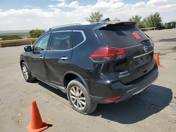 5N1AT2MV4HC791006 2017 NISSAN ROGUE - Image 2