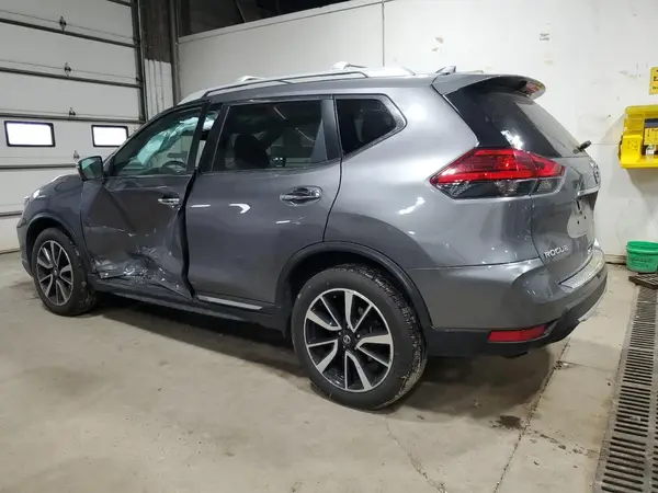 5N1AT2MV4HC791331 2017 NISSAN ROGUE - Image 2