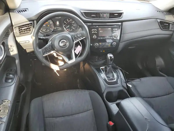 5N1AT2MV4HC798988 2017 NISSAN ROGUE - Image 8