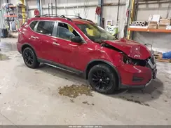 5N1AT2MV4HC803820 2017 NISSAN ROGUE