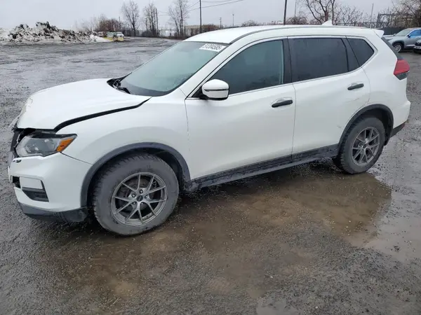 5N1AT2MV4HC807656 2017 NISSAN ROGUE - Image 1