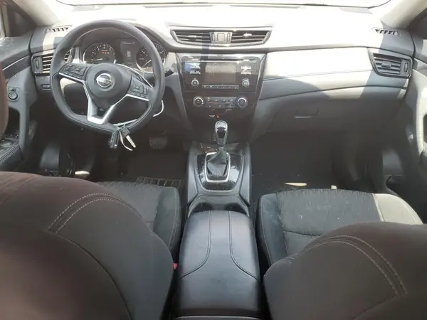 5N1AT2MV4HC813800 2017 NISSAN ROGUE - Image 8