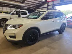 5N1AT2MV4HC817667 2017 NISSAN ROGUE