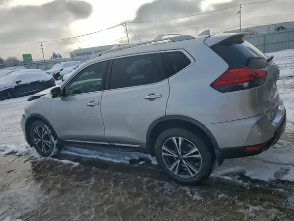 5N1AT2MV4HC828250 2017 NISSAN ROGUE - Image 2