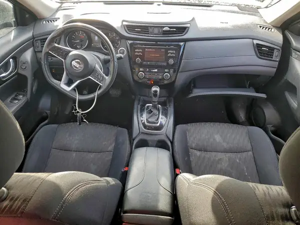 5N1AT2MV4HC833495 2017 NISSAN ROGUE - Image 8