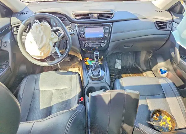 5N1AT2MV4HC834601 2017 NISSAN ROGUE - Image 8