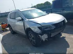 5N1AT2MV4HC834890 2017 NISSAN ROGUE